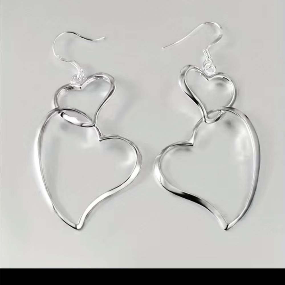 Delicate Silver Hoop Double Heart Earrings NWT